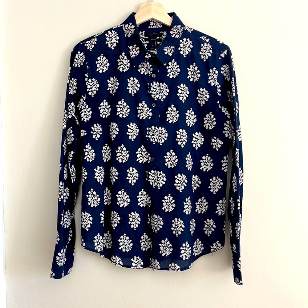 J. Crew perfect fit button-down navy cotton size 10